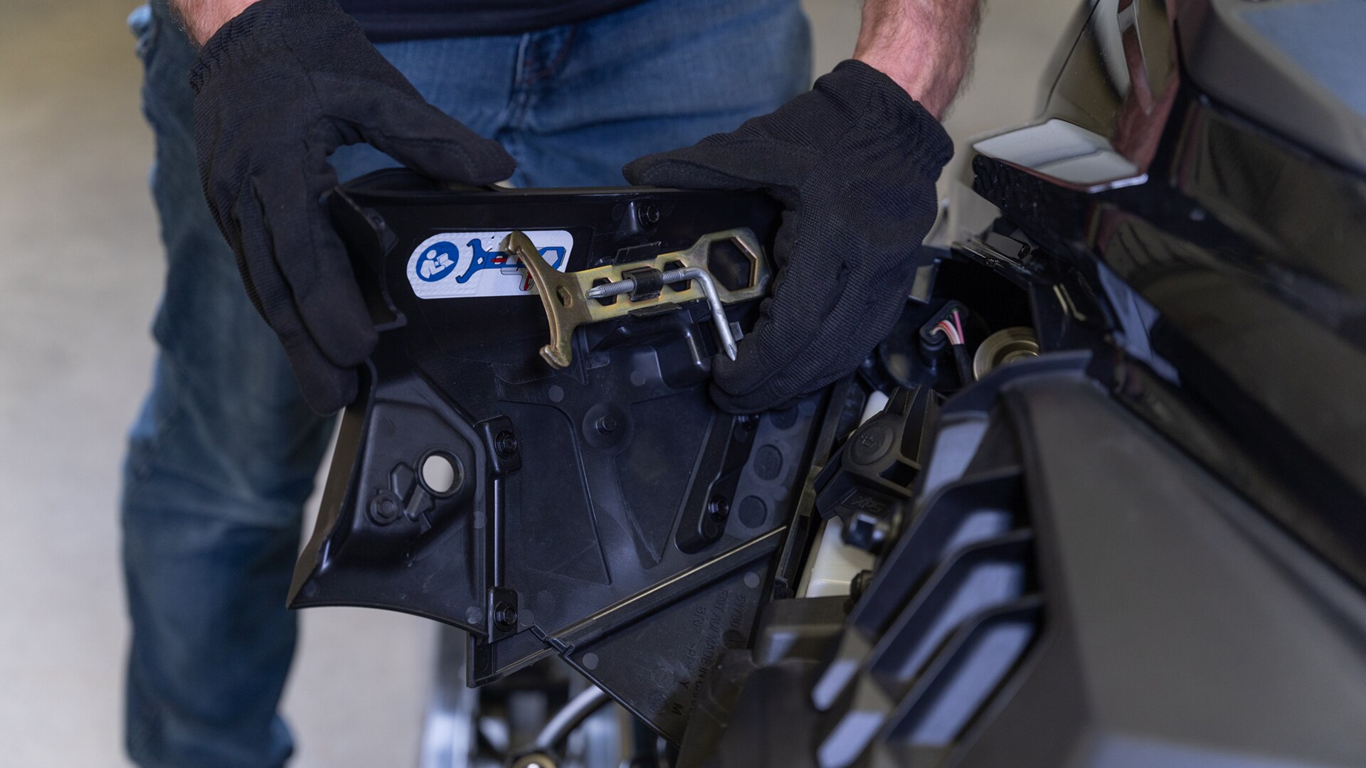 How to Adjust Chain Tension on your snowmobile SkiDoo