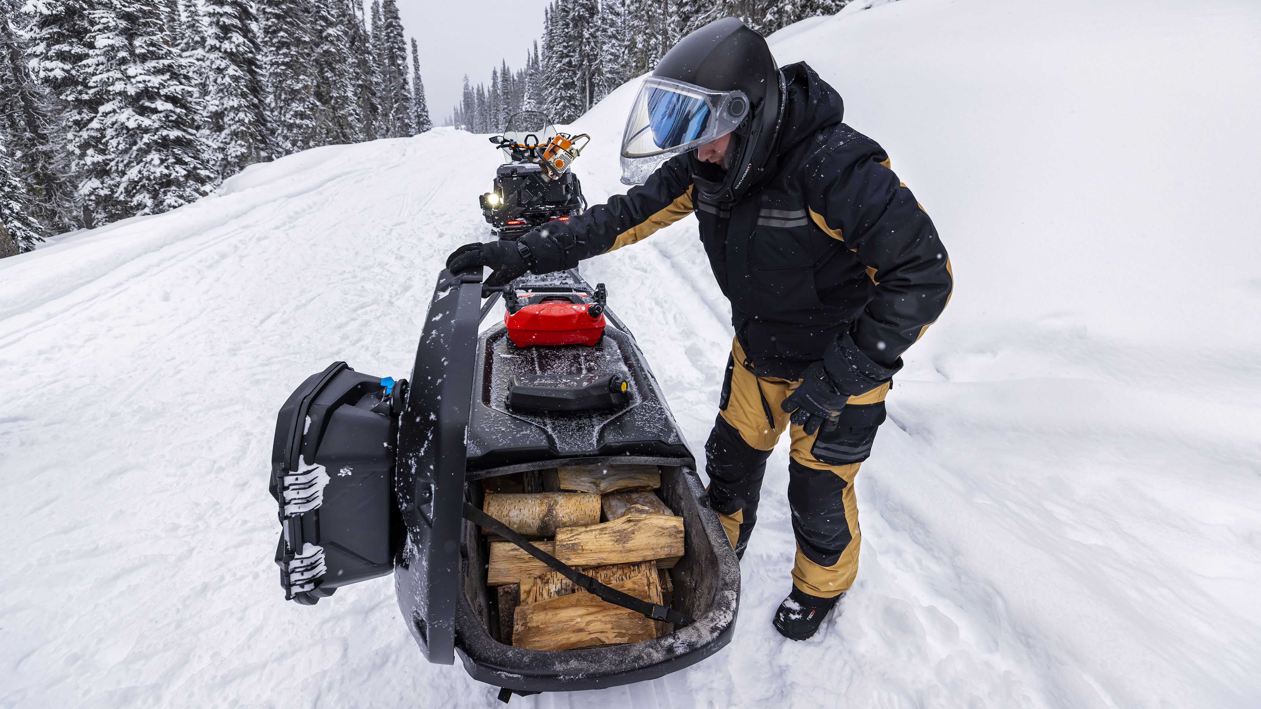 Snowmobile Prices Crushing Nada? Find Out Now! - duwyeje