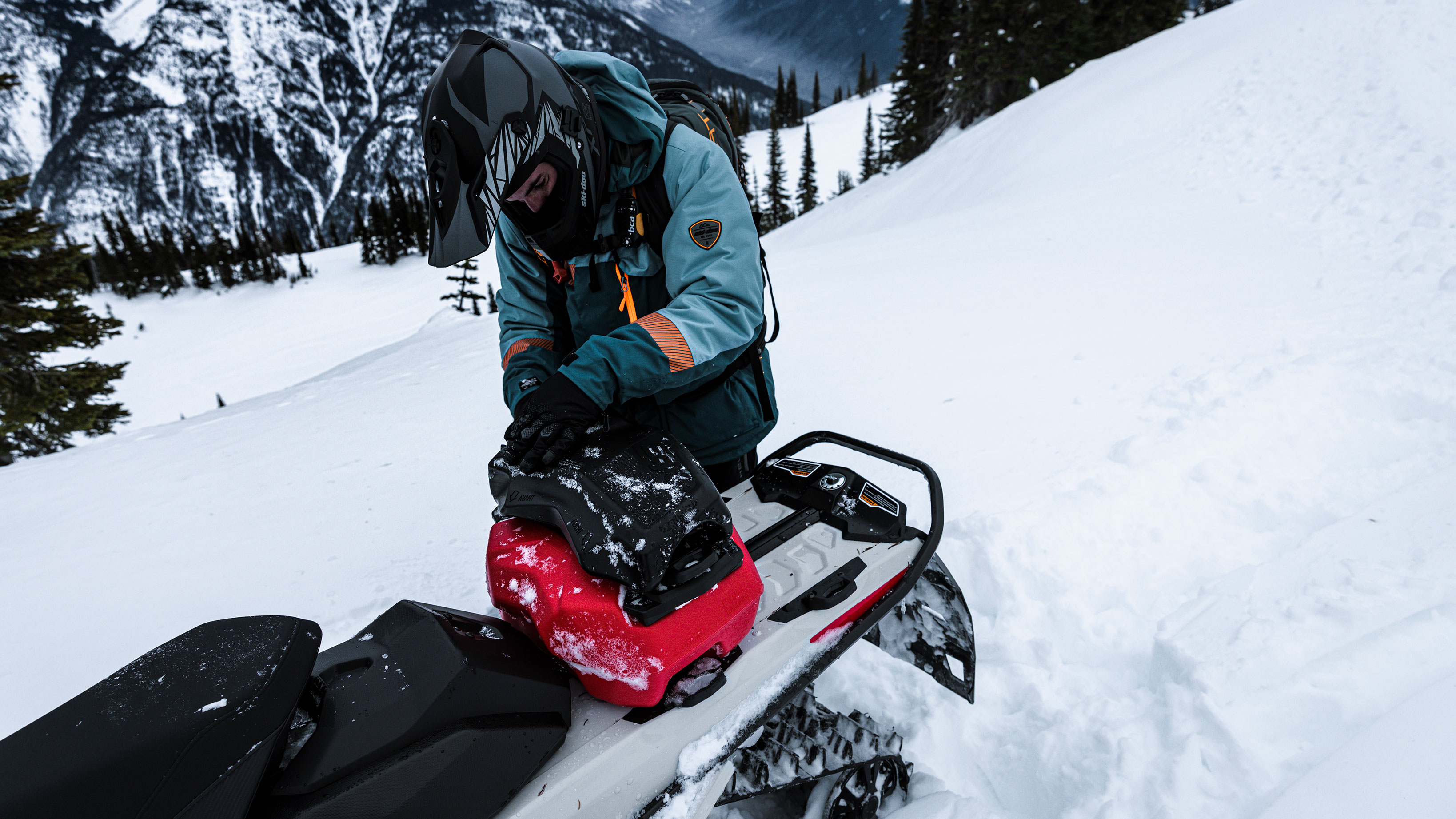 Top 5 must-have accessories for backcountry snowmobiling