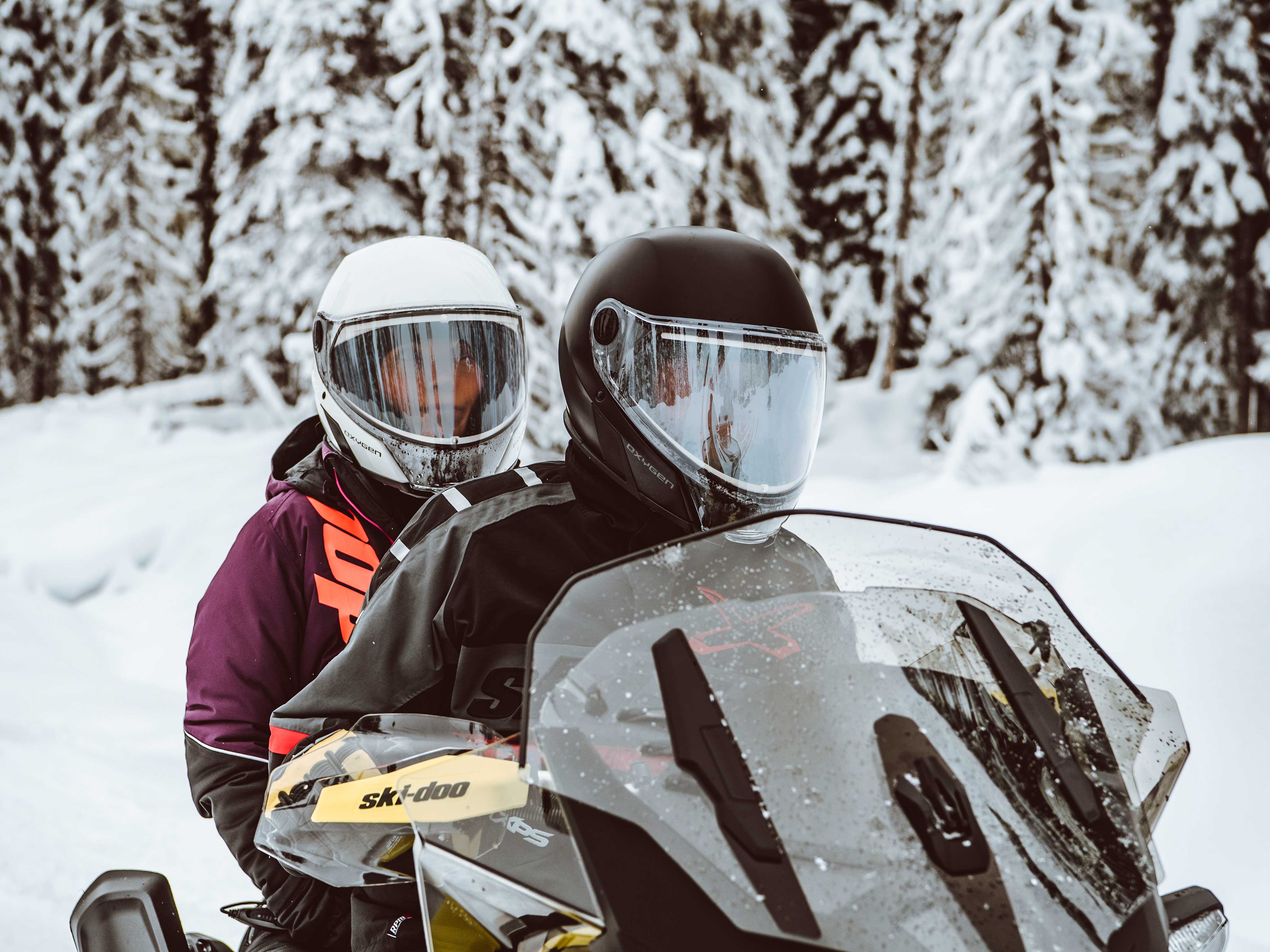 When to upgrade your snowmobile helmet