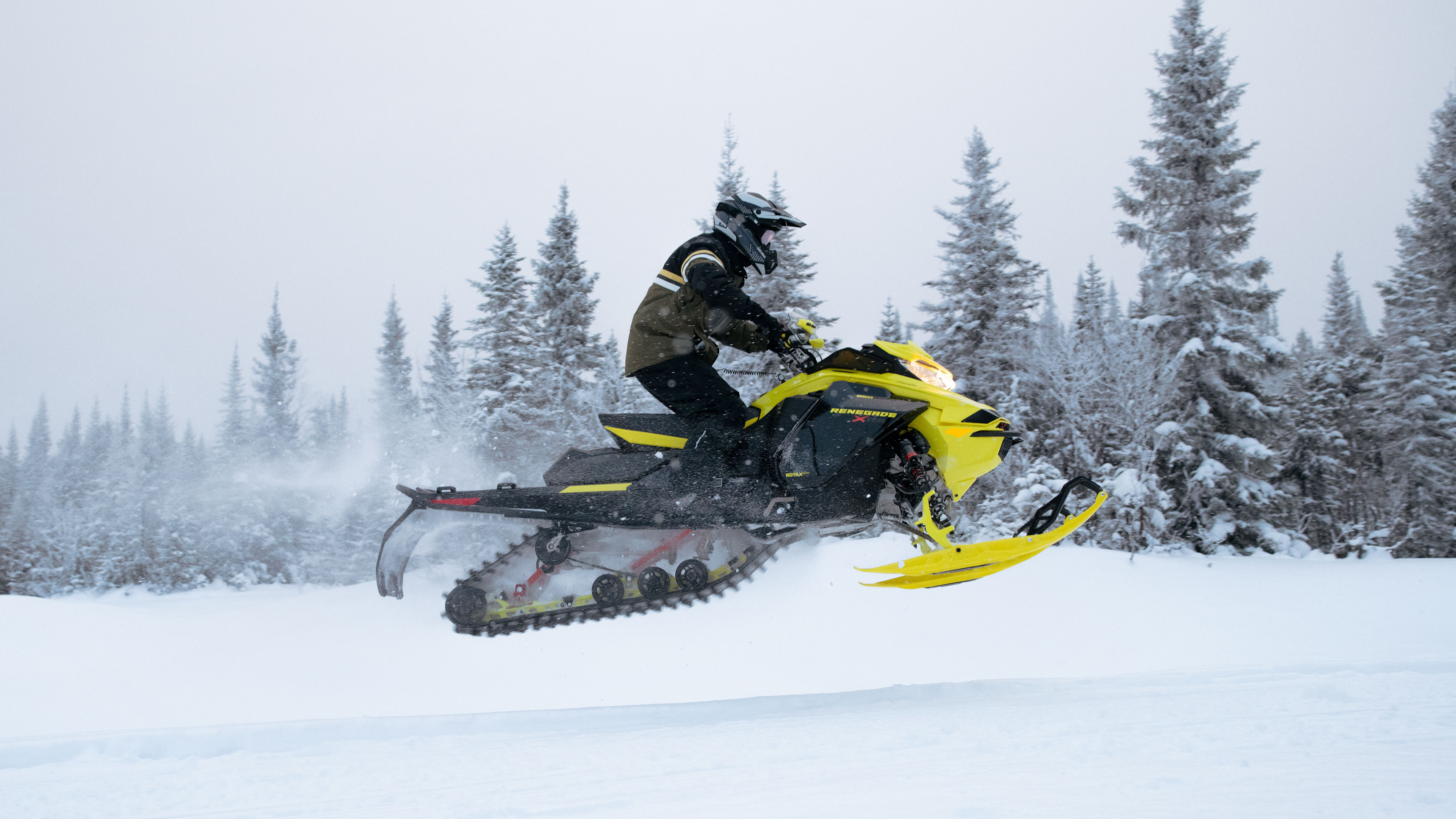 スノーモービルのイノベーションとテクノロジー - Ski-Doo