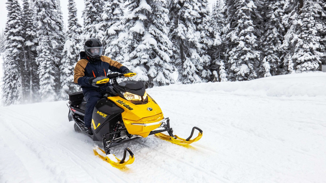 2026 mid-sized Ski-Doo Snowmobiles