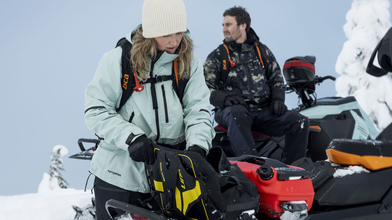 5 Must-Have Accessories for trail snowmobiling - Ski-Doo