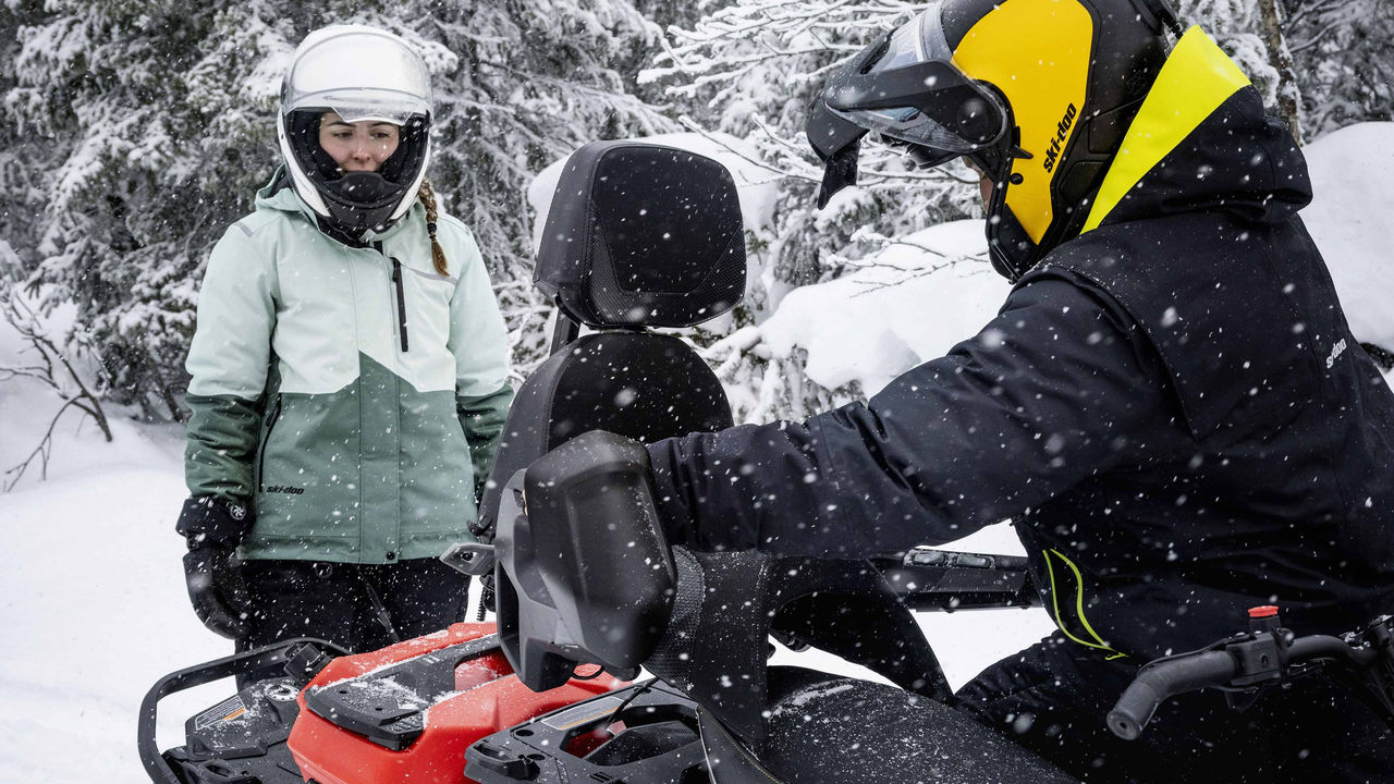 Accessoires incontournables pour votre motoneige Ski-Doo