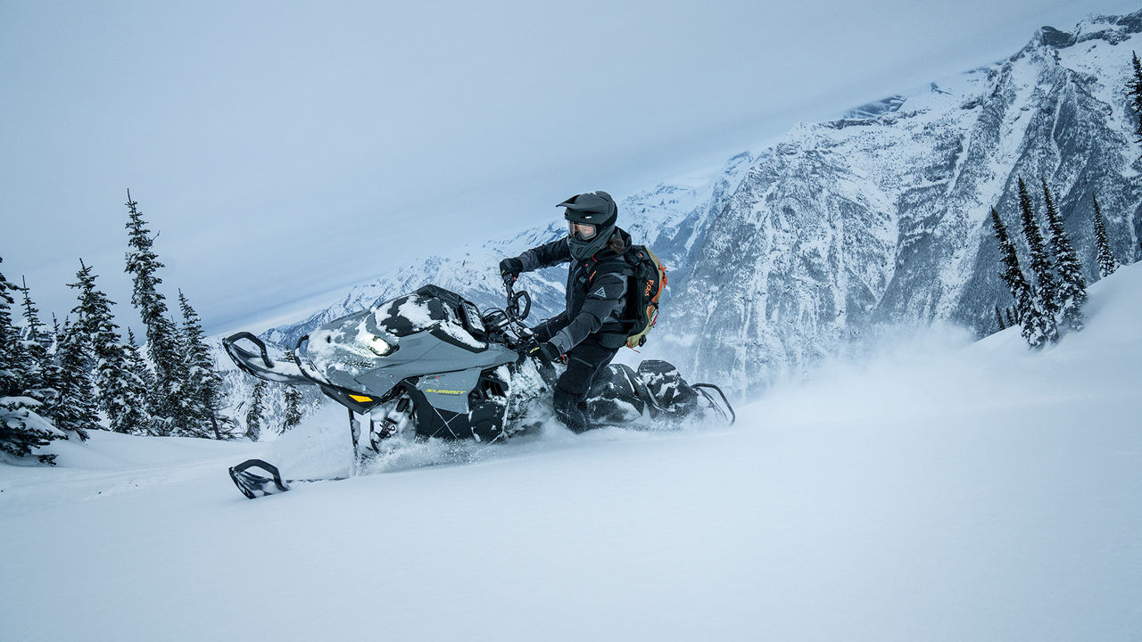 大人気アイテム 2026 Ski-Doo・ディープスノーモービルラインナップ アガベ