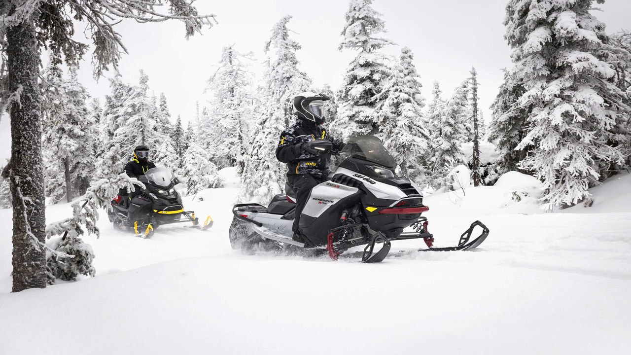 オペレーターズガイド、マニュアル、製品情報 - Ski-Doo オペレーターズガイド、マニュアル、製品情報 - Ski-Doo
